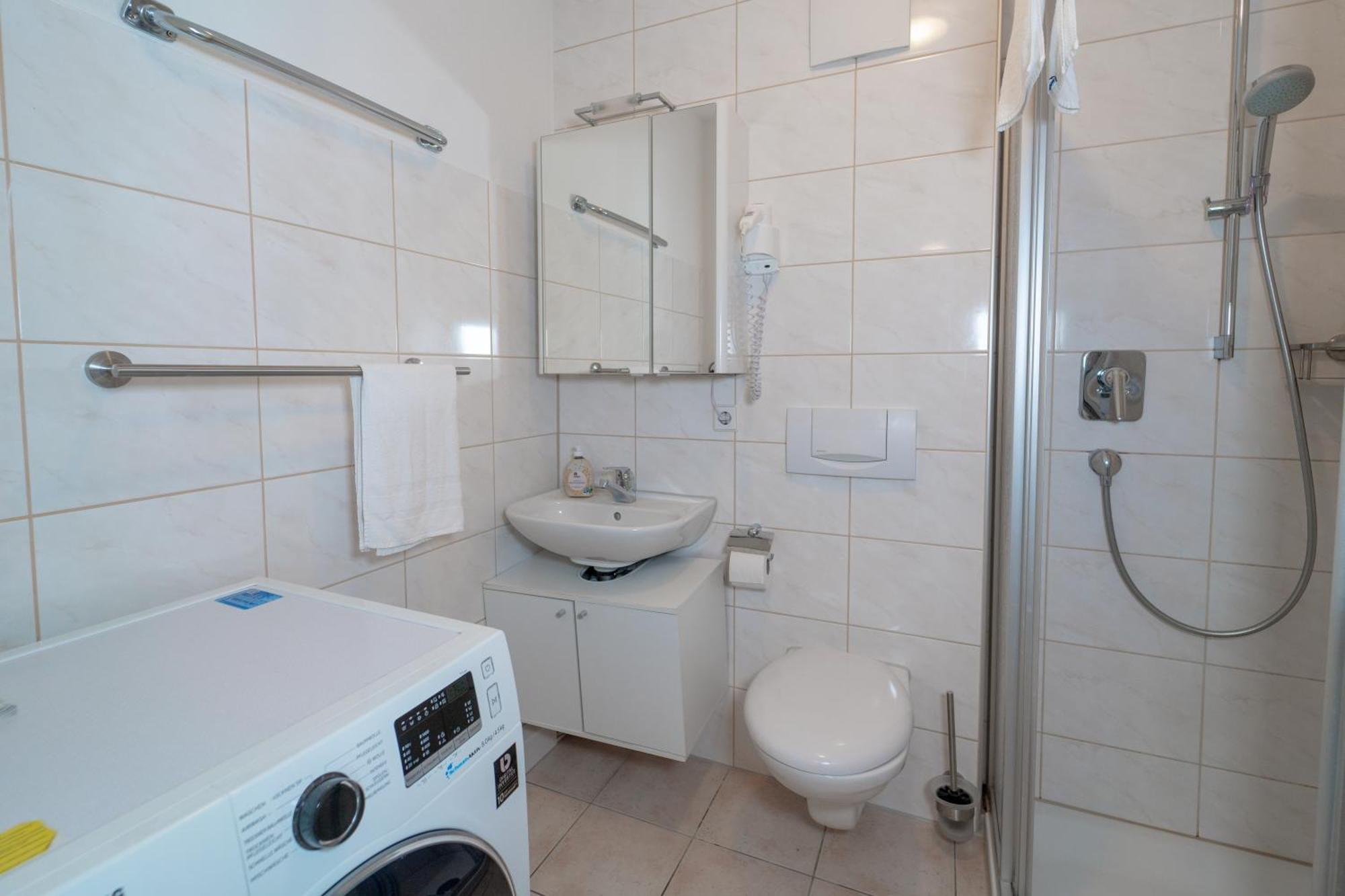 Range - Apartments - Kueche - Wlan - Netflix - Bis Zu 7 Personen Fellbach Exterior photo