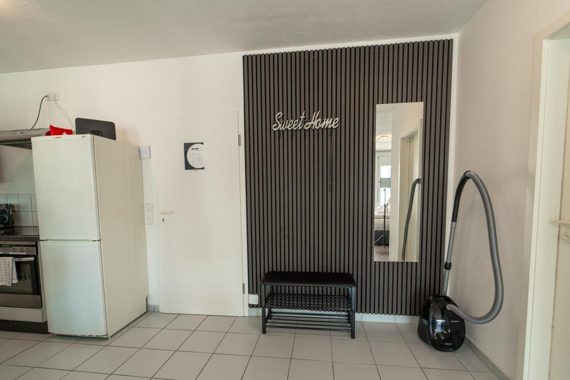 Range - Apartments - Kueche - Wlan - Netflix - Bis Zu 7 Personen Fellbach Exterior photo